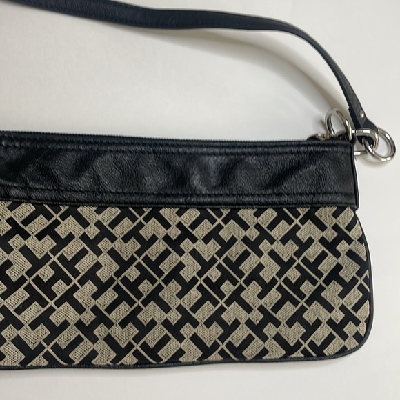 TOMMY HILFIGER Purse Black Print Y2K 90’s Vibe Small Bag VTG VINTAGE - Picture 2 of 11
